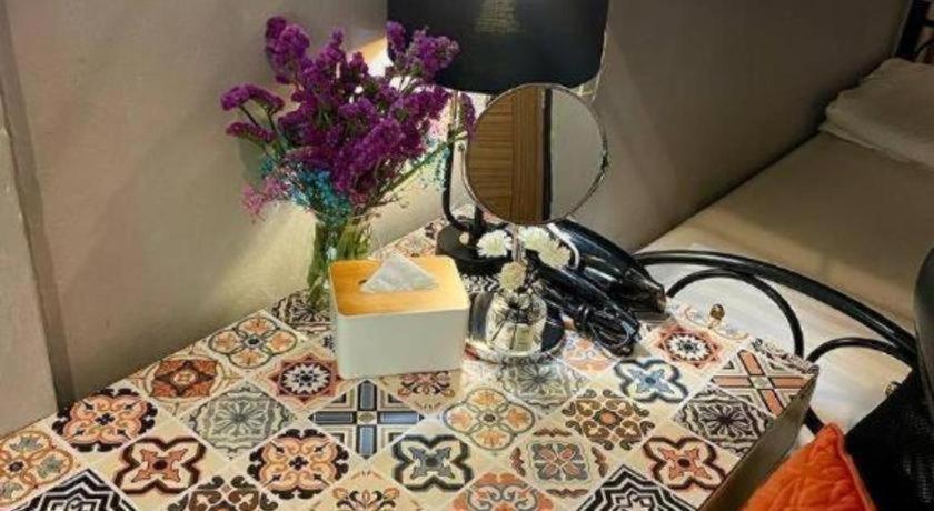 Oyo 480 Lemon Siam Hostel Bangkok Ngoại thất bức ảnh