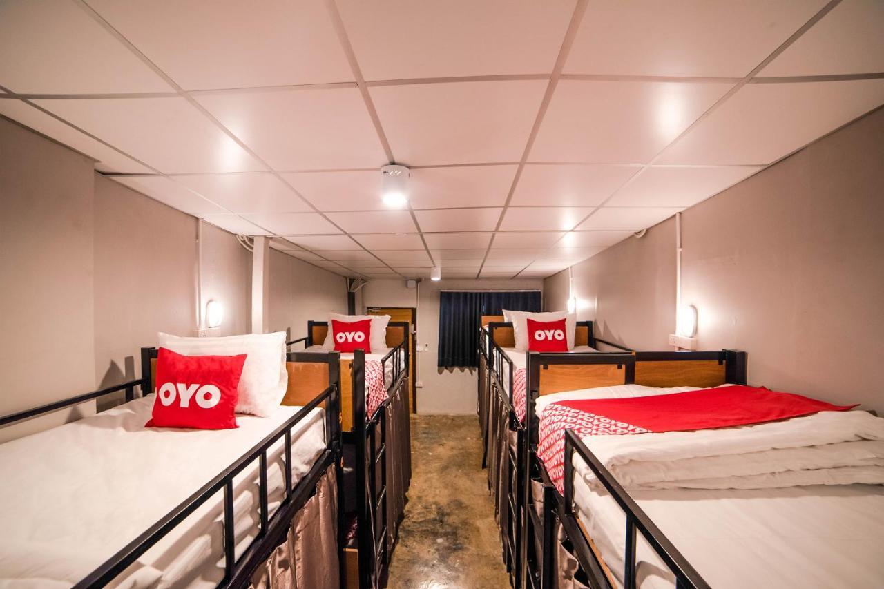 Oyo 480 Lemon Siam Hostel Bangkok Ngoại thất bức ảnh